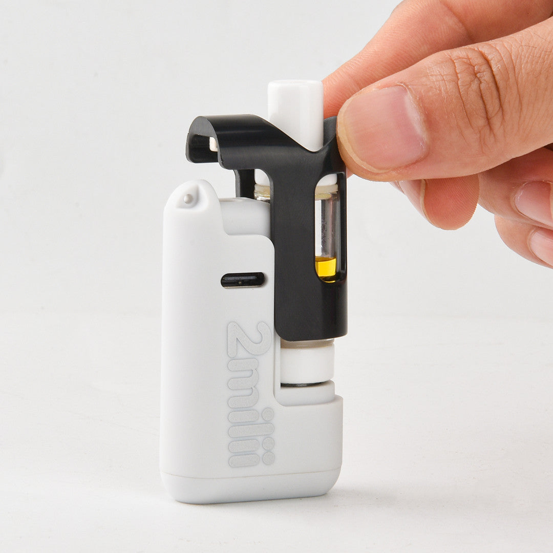 Longmada 2Milii 650mAh vape battery sleek design